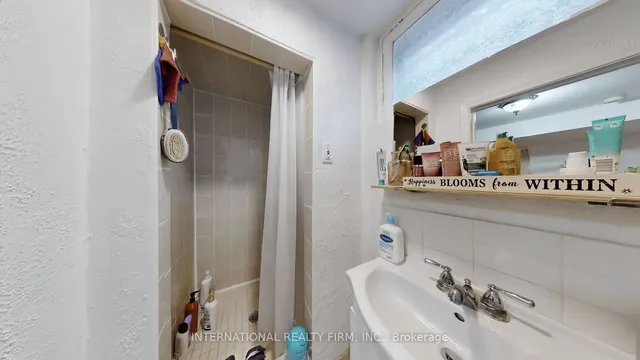 Additional image 24 of 188 Pleasant Ave