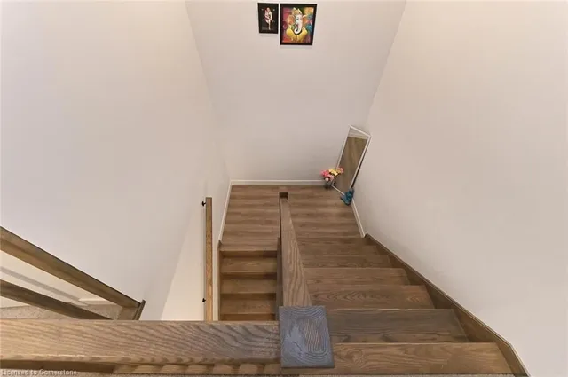 Additional image 27 of 32 Pony Way