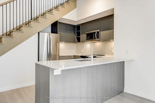 Additional image 8 of 25 Holly St Unit TH109