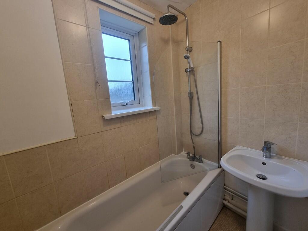 Additional image 7 of North Row, Warminster