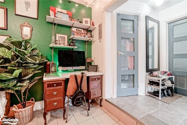 Additional image 32 of 214 Gerrard St