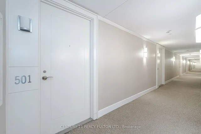 Additional image 3 of 830 Lawrence Ave Unit 501