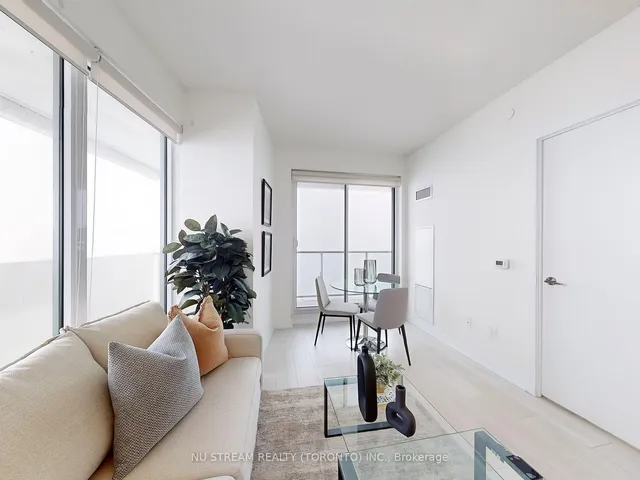 Additional image 6 of 2221 YONGE St Unit 5109