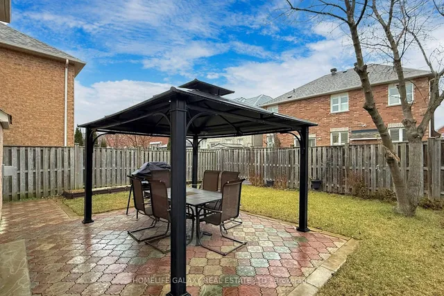 Additional image 29 of 4 Sirius Cres