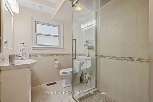 Additional image 33 of 14 Downpatrick Cres