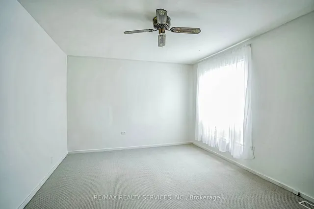 Additional image 15 of 9 Avon Park Dr