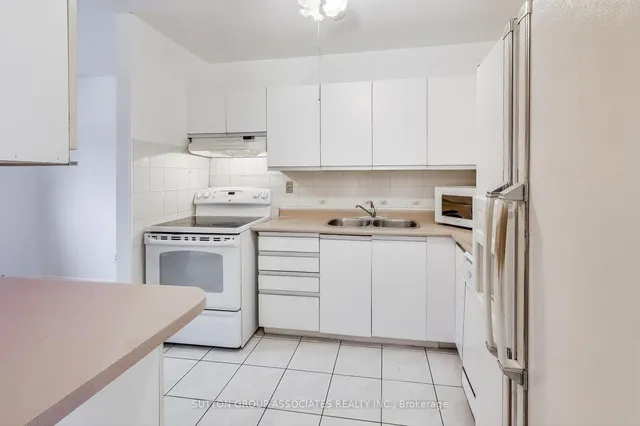 Additional image 11 of 14 London Green Crt Unit 94