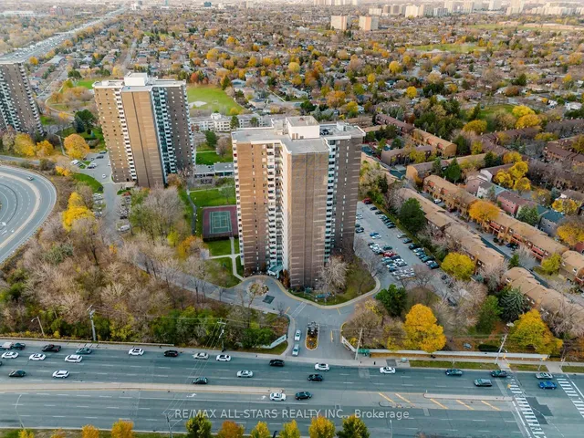 Additional image 4 of 1900 Sheppard Ave Unit 1007