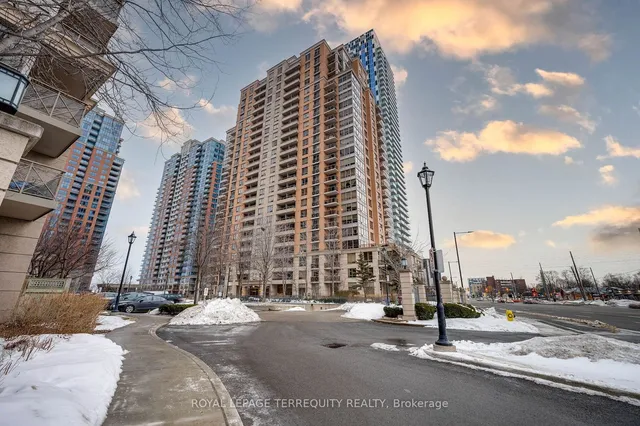 5233 Dundas St Unit 524