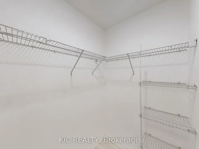 Additional image 21 of 400 Adelaide St Unit 107