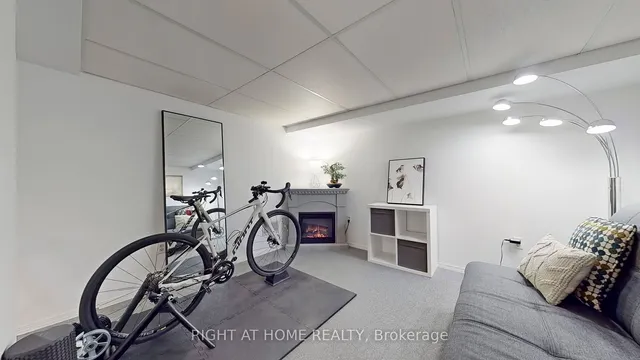 Additional image 31 of 83 Chestnut Cres