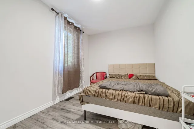 Additional image 28 of 285 BORDEN Ave