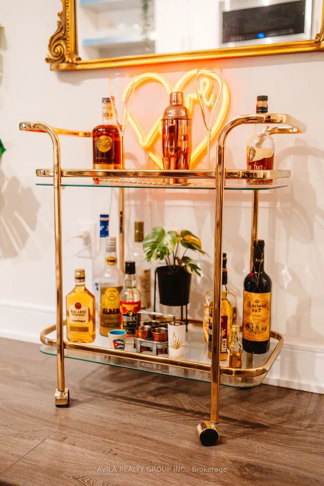 Additional image 22 of 525 Adelaide St Unit 1832