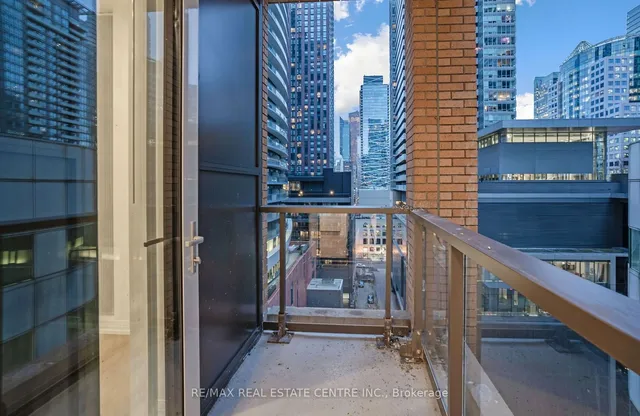 Additional image 9 of 8 Widmer St Unit 1209
