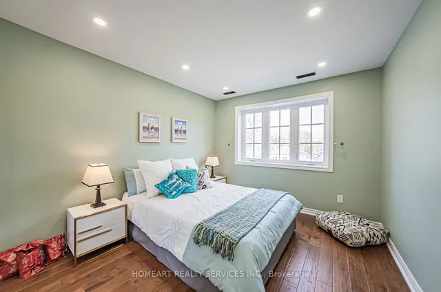 Additional image 25 of 56 Parker Ave