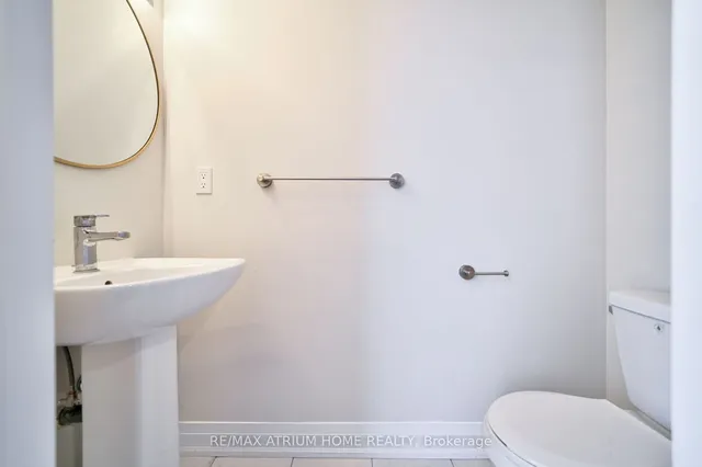 Additional image 16 of 719 Lawrence Ave Unit 50