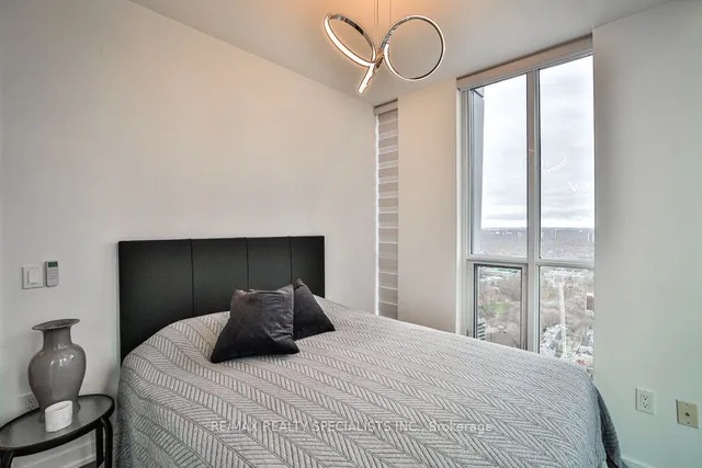 Additional image 20 of 1 Yorkville Ave Unit 3411