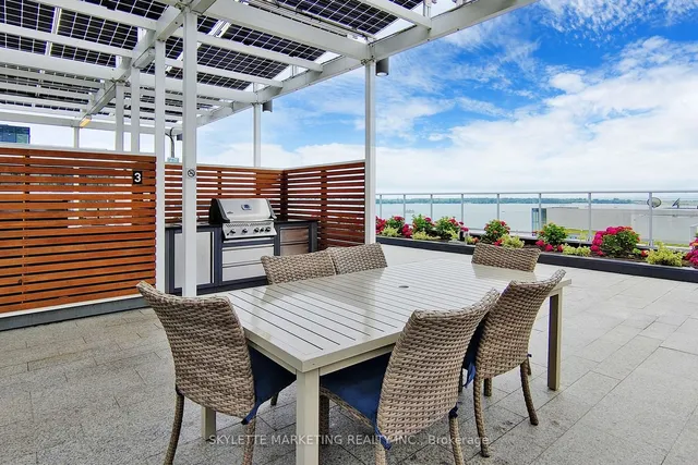 Additional image 30 of 15 Merchants' Wharf Unit 902