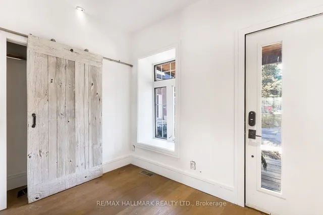 Additional image 10 of 10 Saunders Ave