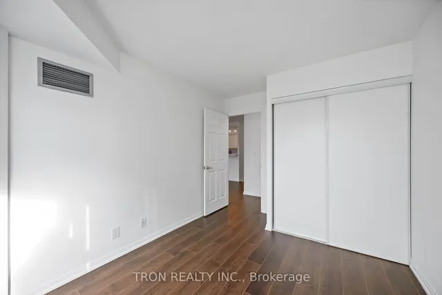 Additional image 21 of 11 Lee Centre Dr Unit 2015