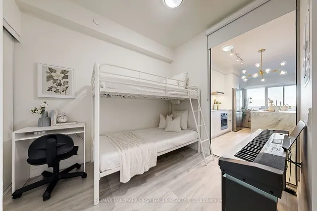 Additional image 33 of 8 Olympic Garden Dr Unit 814