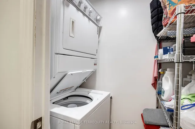 Additional image 22 of 5233 Dundas St Unit 524