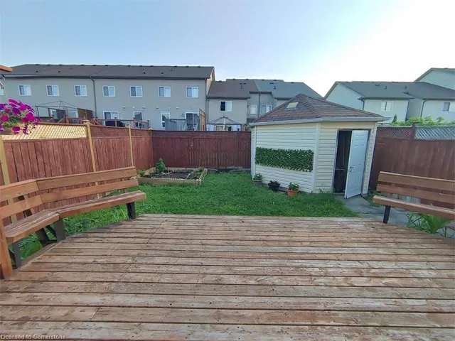 Additional image 34 of 83 Bridlewreath St