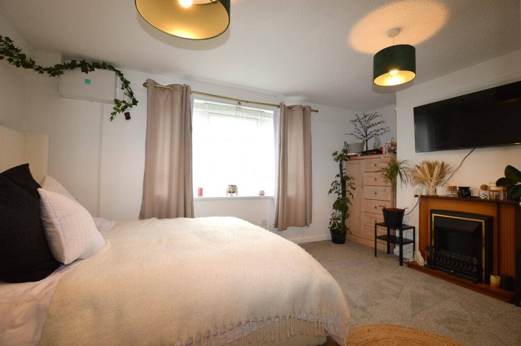 Additional image 3 of Taranto Hill, Yeovil, BA22