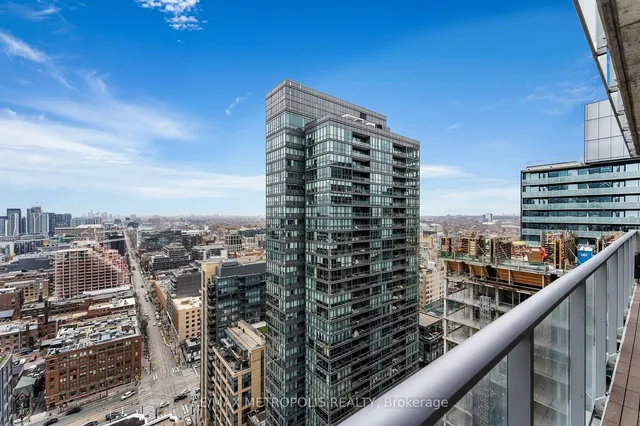 Additional image 2 of 375 King St Unit 3009