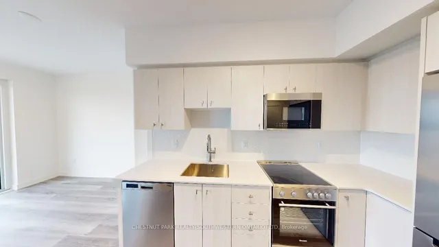 Additional image 6 of 15 Wellington St Unit 1704
