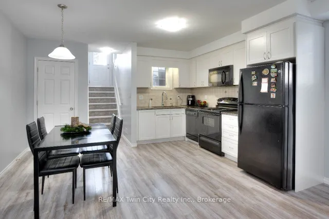 Additional image 5 of 931 Glasgow St Unit 36A