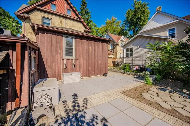 Additional image 39 of 7 Richmond Ave