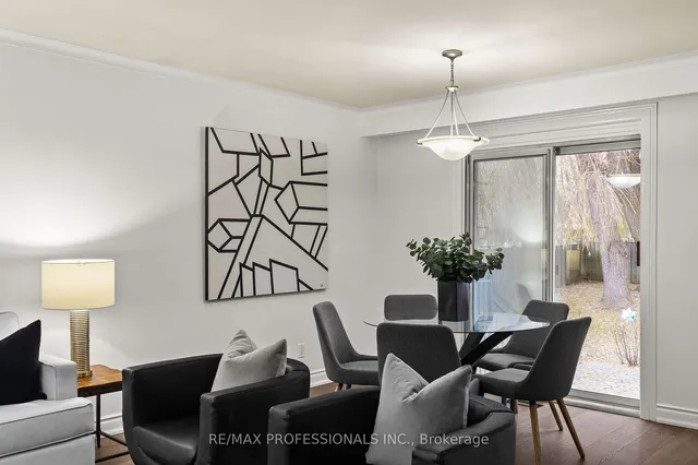 Additional image 34 of 24 Skelmore Cres