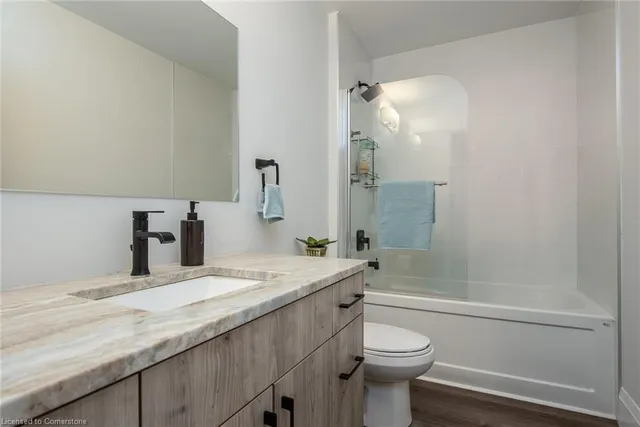 Additional image 32 of 60 Charles St Unit 1601