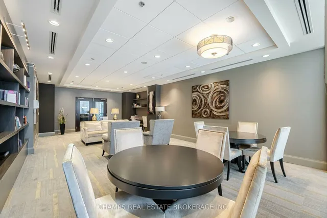 Additional image 17 of 825 Church St Unit 105