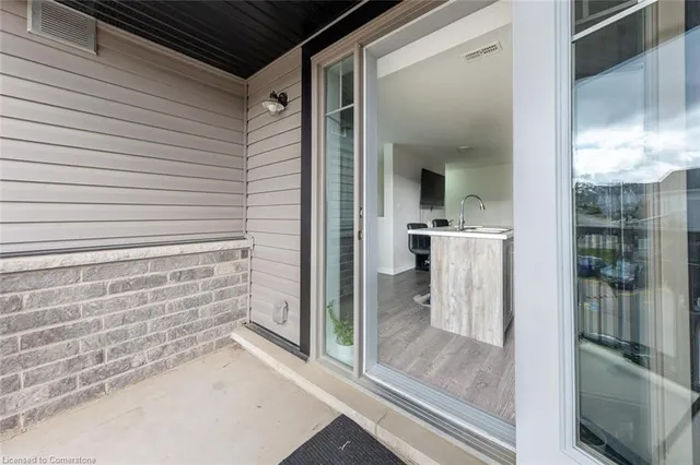 Additional image 10 of 1989 Ottawa St Unit 17E