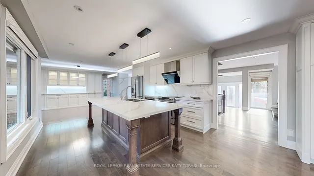 Additional image 9 of 136 Denlow Blvd