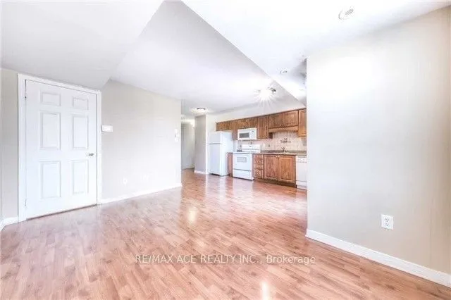 Additional image 5 of 37 Four Winds Dr Unit 24