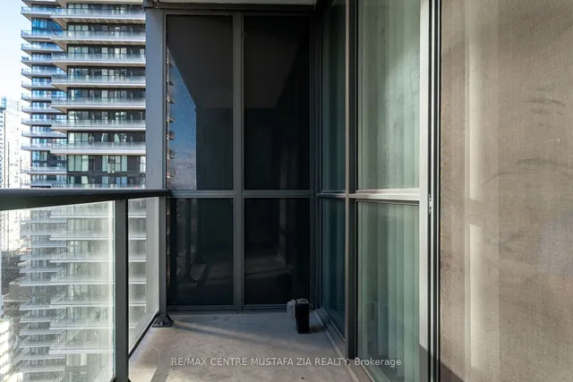Additional image 19 of 88 Blue Jays Way Unit 2501