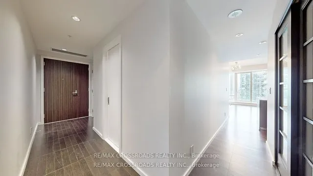 Additional image 23 of 180 University Ave Unit 2803