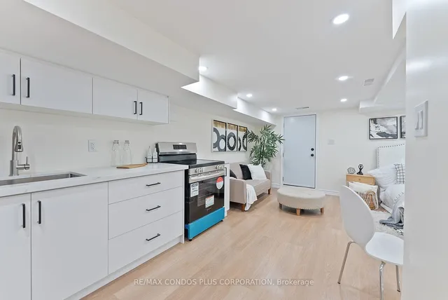 Additional image 25 of 353 Victoria Park Ave