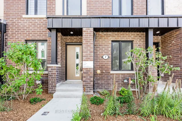 Additional image 2 of 7 Spruce Pines Cres