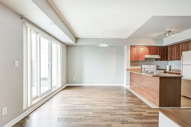 Additional image 12 of 3025 Finch Ave Unit 2038