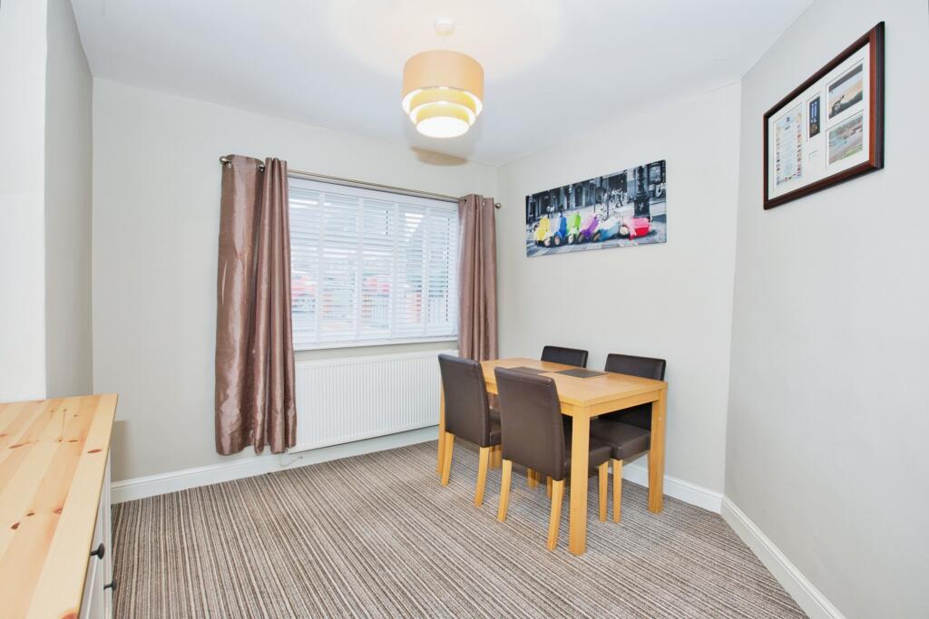 Additional image 7 of Rosebery Avenue, Yeovil, BA21