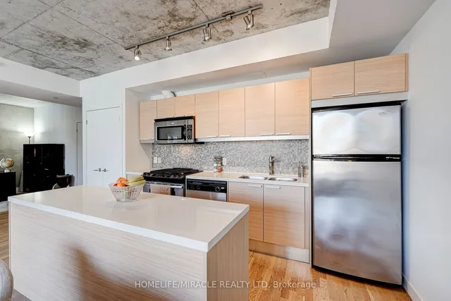 Additional image 17 of 25 Oxley St Unit 701