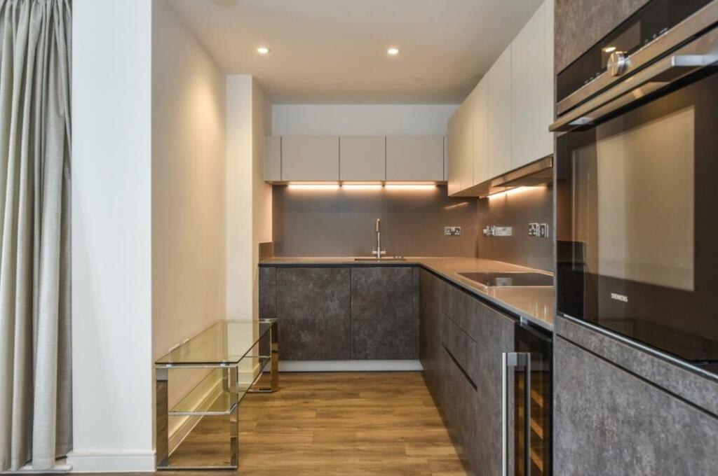 Additional image 6 of Victoria Bridge Road, Bath