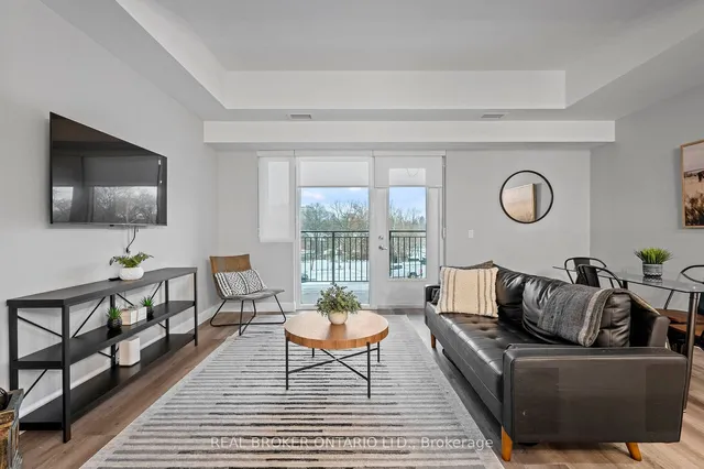 Additional image 11 of 51 David St Unit 207