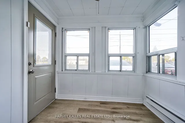 Additional image 6 of 309 Birchmount Rd