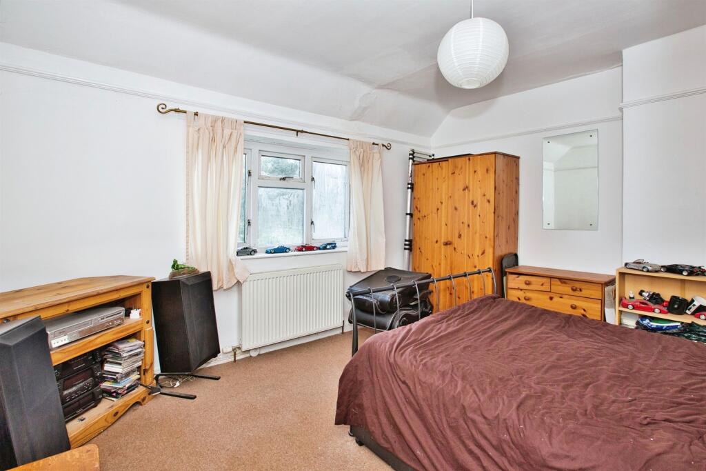 Additional image 8 of Montacute Road, Tintinhull, YEOVIL