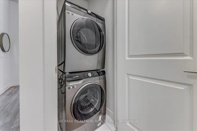 Additional image 13 of 20 Meadowglen Pl Unit 2906